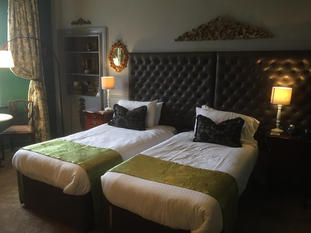 邦尼里格The Retreat Castle住宿加早餐旅馆 外观 照片